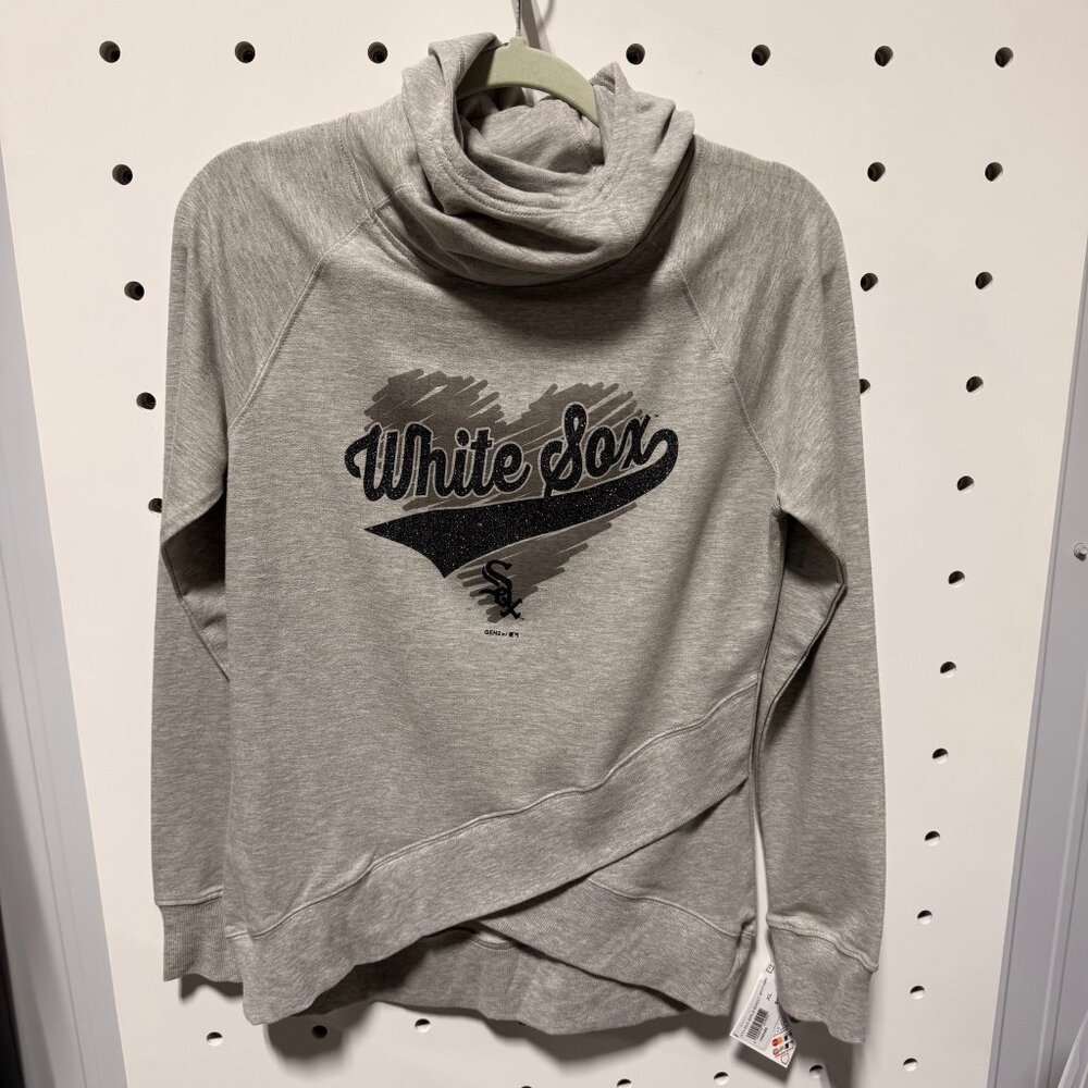 Chicago white Sox girls hoodie with glitter heart size XL
